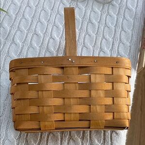 Longaberger Classic Candle Basket with plastic liner 1999 signed SKH.